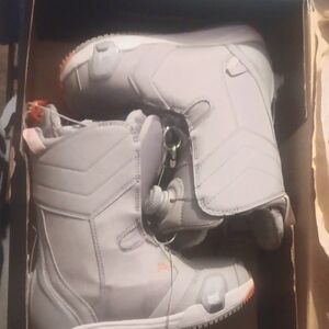 Burton Gray Snowboard Boots